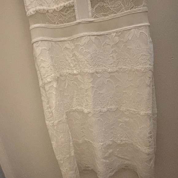 GUESS Lace Dress Small - Picture 2 of 8